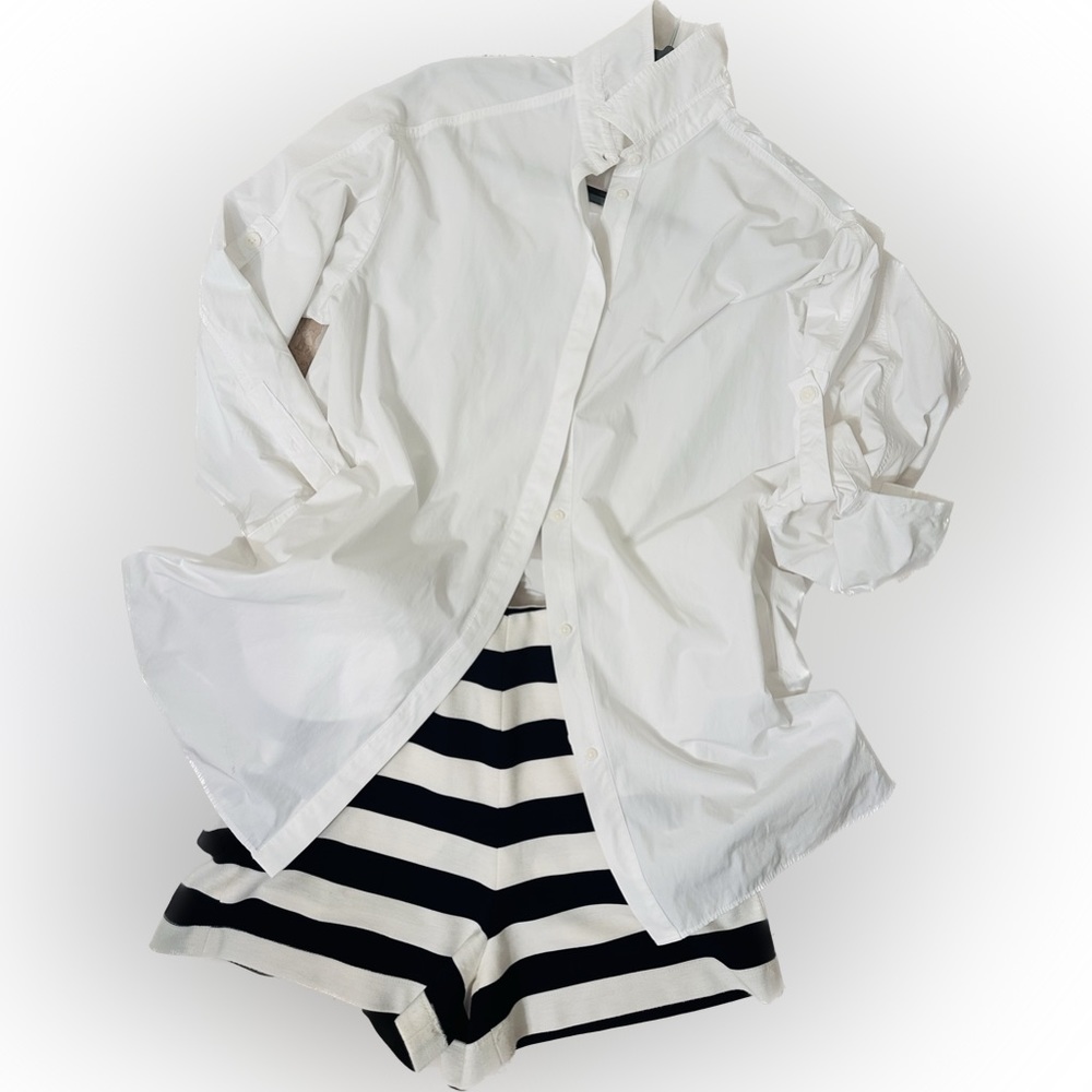 🩵 Korean Boutique brand stylish Sailor Shorts with side pockets (S)